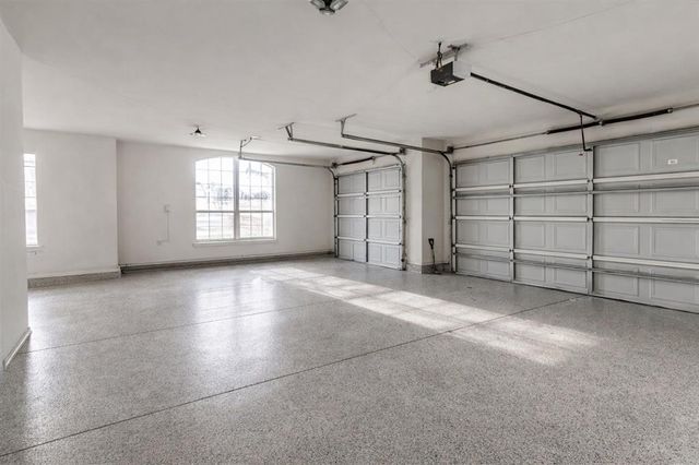 450 Hickory Hill Drive, Choctaw, OK 73020