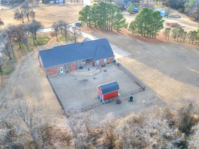 450 Hickory Hill Drive, Choctaw, OK 73020