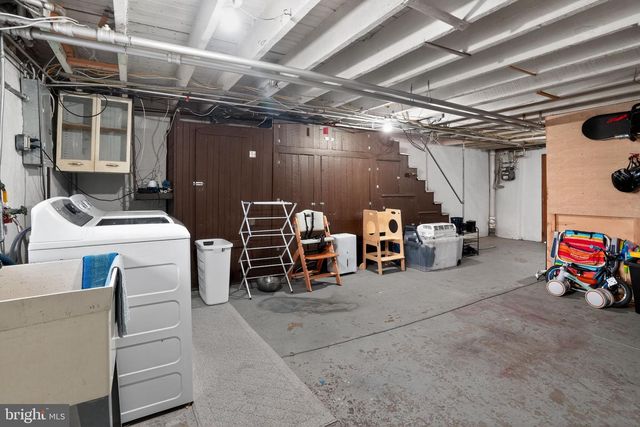 404 KINGSLEY ST, Philadelphia, PA 19128