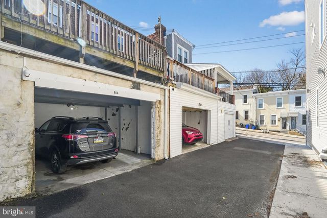 404 KINGSLEY ST, Philadelphia, PA 19128