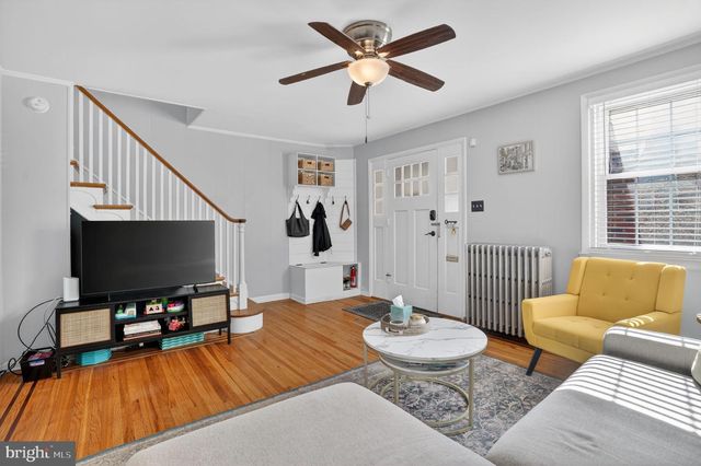 404 KINGSLEY ST, Philadelphia, PA 19128