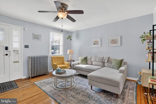 404 KINGSLEY ST, Philadelphia, PA 19128