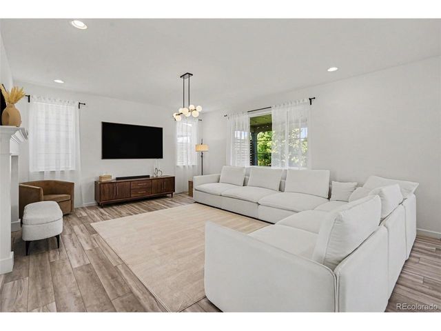 14607 W 71st Dr, Arvada, CO 80004