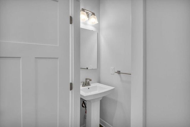 97 KOHLMYER DR, Pennsauken, NJ 08110