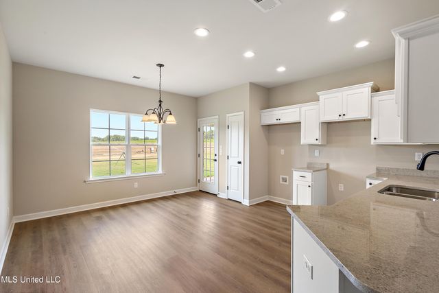 6432 Clover Court, Walls, MS 38680