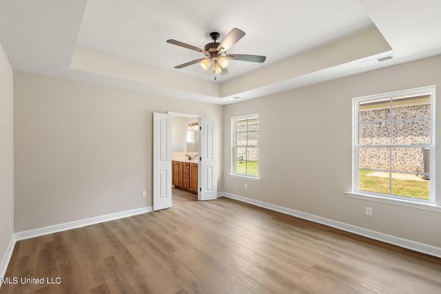 6432 Clover Court, Walls, MS 38680