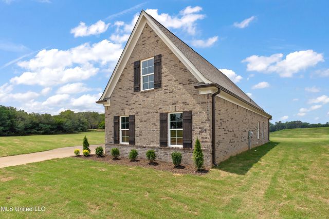 6432 Clover Court, Walls, MS 38680