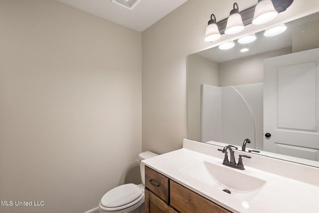 6432 Clover Court, Walls, MS 38680