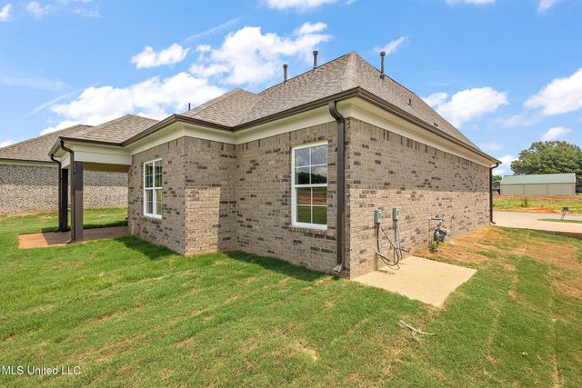 6432 Clover Court, Walls, MS 38680