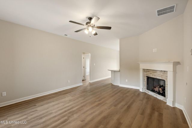 6432 Clover Court, Walls, MS 38680