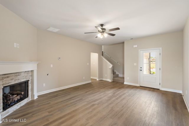 6432 Clover Court, Walls, MS 38680