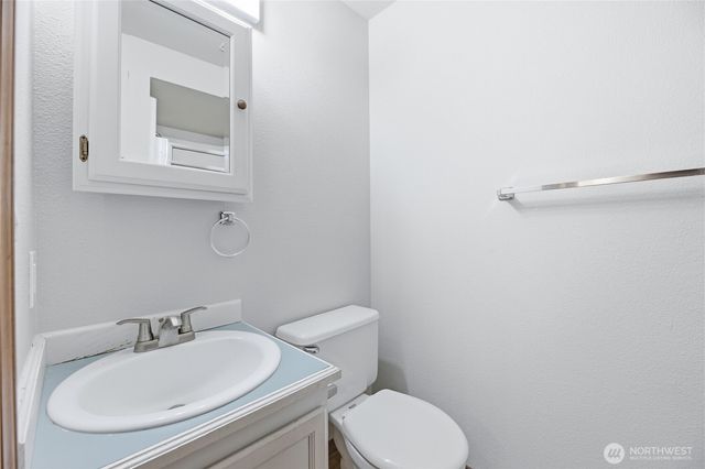 225 McElroy Place, Puyallup, WA 98371