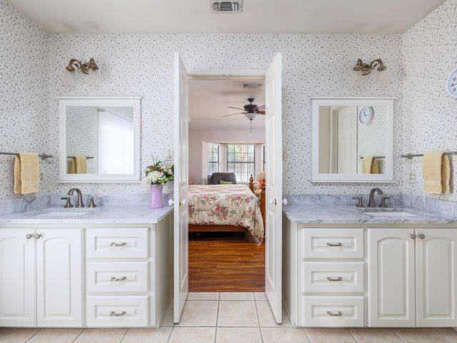 2001 Skyles RD, Rockdale, TX 76567