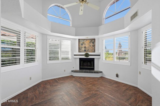 6628 E SUGARLOAF Street, Mesa, AZ 85215