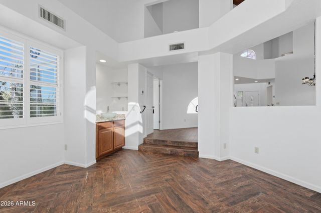 6628 E SUGARLOAF Street, Mesa, AZ 85215