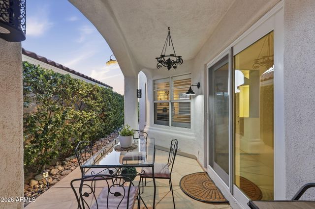 6628 E SUGARLOAF Street, Mesa, AZ 85215