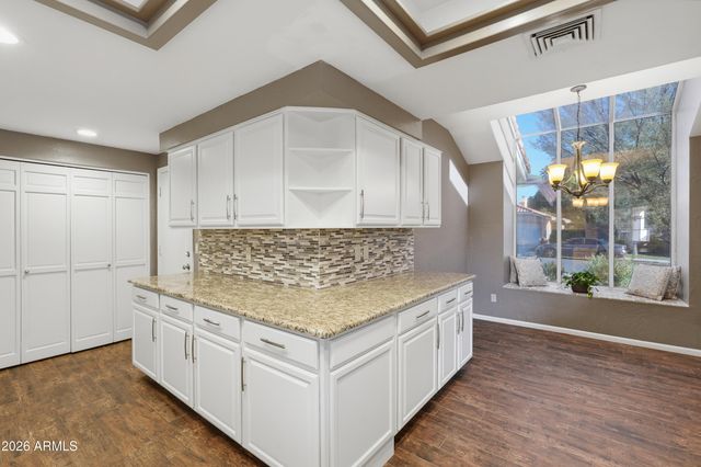 6628 E SUGARLOAF Street, Mesa, AZ 85215