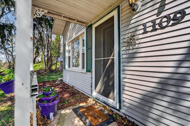 1109 Blaine Street, Edgerton, WI 53534