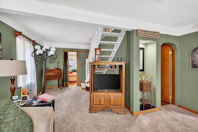 1109 Blaine Street, Edgerton, WI 53534