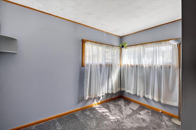 1109 Blaine Street, Edgerton, WI 53534