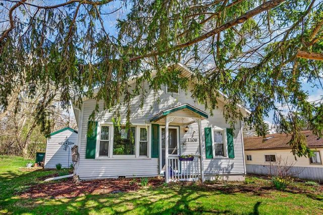 1109 Blaine Street, Edgerton, WI 53534