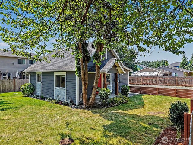14918 75th Street Ct E, Sumner, WA 98390