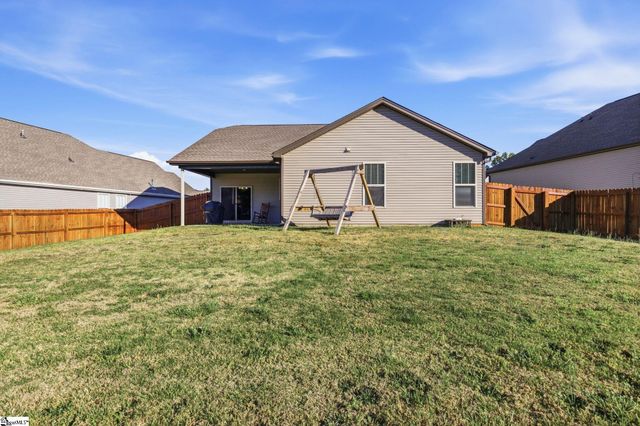 11 Forest Ridge Way, Greenville, SC 29617