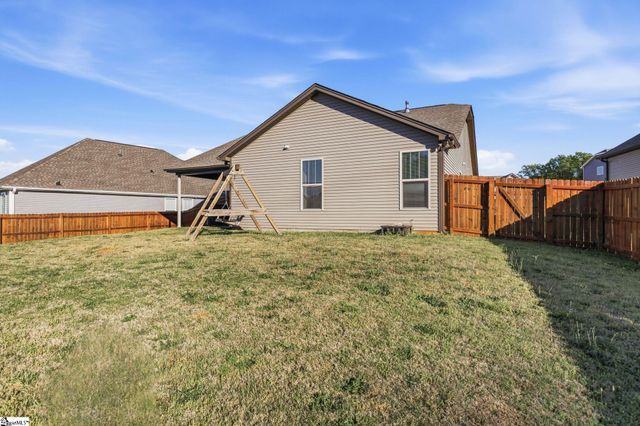 11 Forest Ridge Way, Greenville, SC 29617