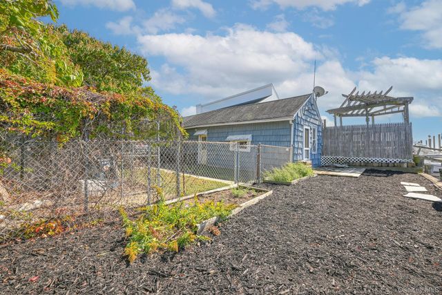 870 Guy Lombardo Avenue, Freeport, NY 11520