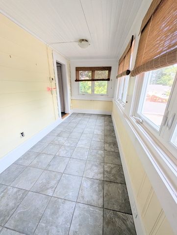 184 Parmenter Rd 2, Newton, MA 02465