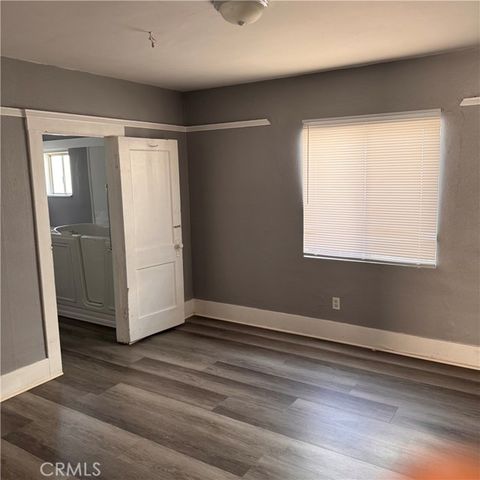 1746 W 38th Place, Los Angeles, CA 90062