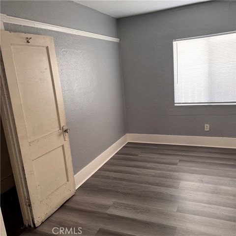 1746 W 38th Place, Los Angeles, CA 90062