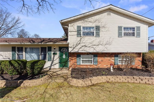 7127 Lake Shore Boulevard, Mentor, OH 44060