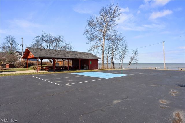 7127 Lake Shore Boulevard, Mentor, OH 44060