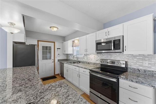 7127 Lake Shore Boulevard, Mentor, OH 44060