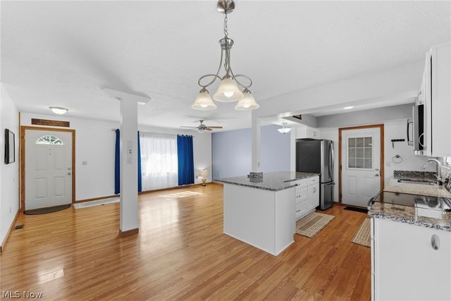 7127 Lake Shore Boulevard, Mentor, OH 44060