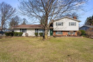 7127 Lake Shore Boulevard, Mentor, OH 44060