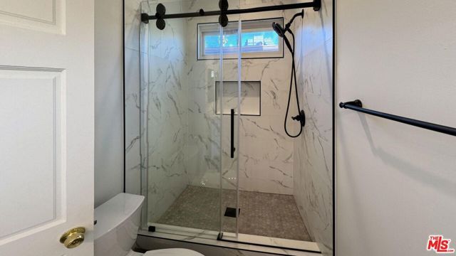 1424 Amherst Avenue 206, Los Angeles, CA 90025