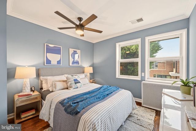 329 17TH ST SE, Washington, DC 20003