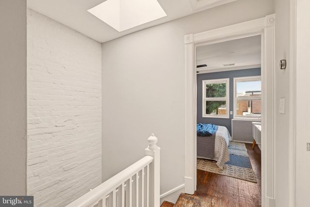 329 17TH ST SE, Washington, DC 20003