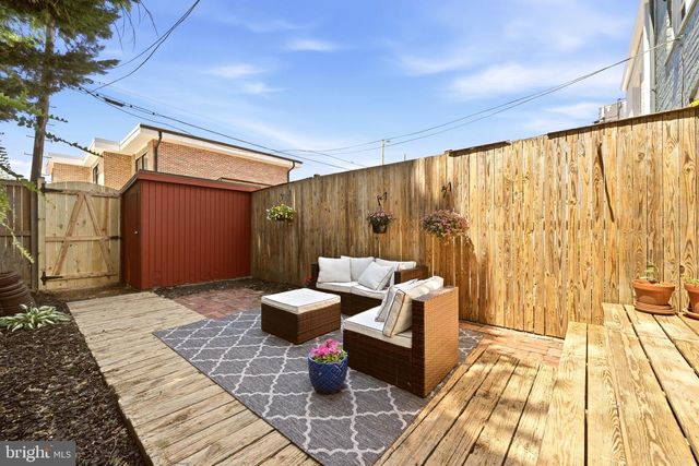 329 17TH ST SE, Washington, DC 20003
