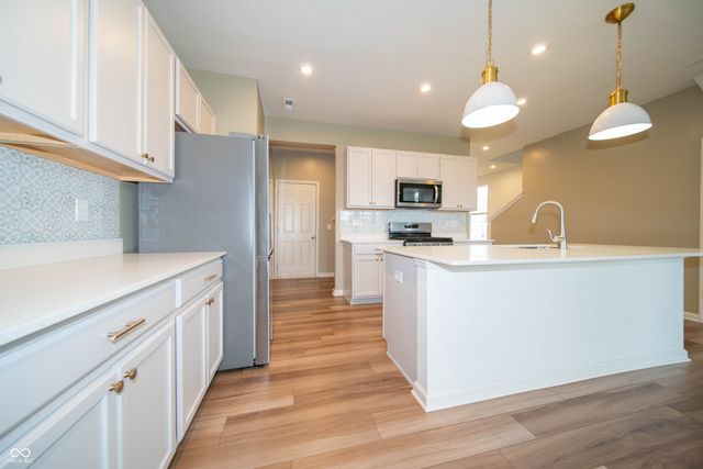14158 Bay Willow Drive, Fishers, IN 46037