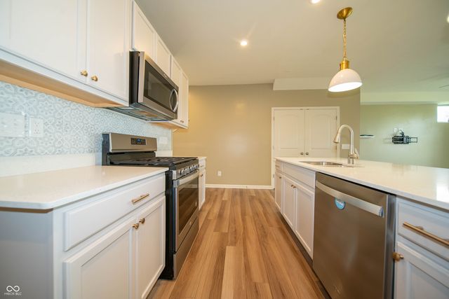 14158 Bay Willow Drive, Fishers, IN 46037