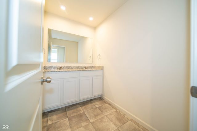 14158 Bay Willow Drive, Fishers, IN 46037