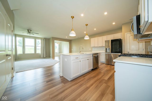 14158 Bay Willow Drive, Fishers, IN 46037