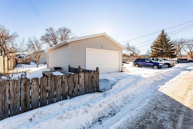 620 Sukut Street, West Fargo, ND 58078