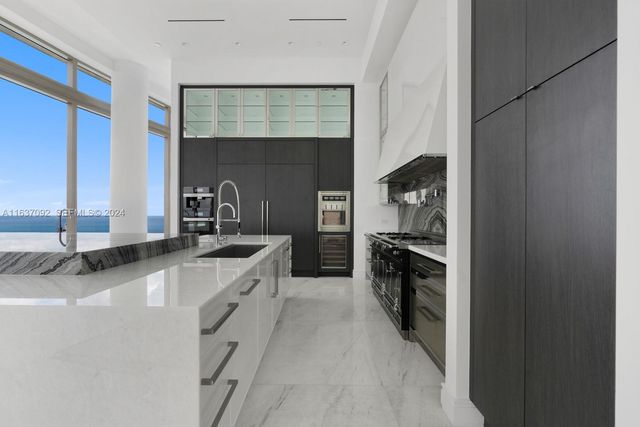 17901 Collins Ph4705 Ph4705, Sunny Isles Beach, FL 33160