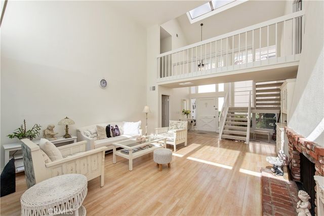 17682 Cassia Tree, Irvine, CA 92612