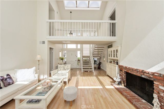 17682 Cassia Tree, Irvine, CA 92612