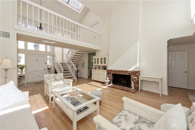 17682 Cassia Tree, Irvine, CA 92612